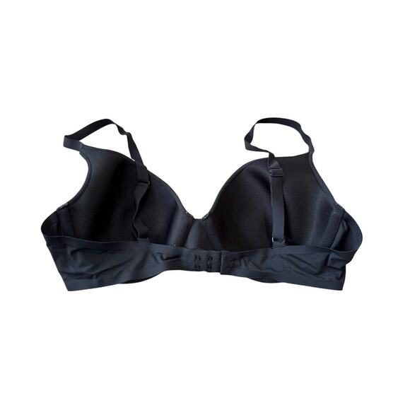 Victoria's Secret Womens Bra "Body by Victoria"  size 36 C, Black - Picture 2 of 4